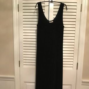 Versatile travel knit black dress